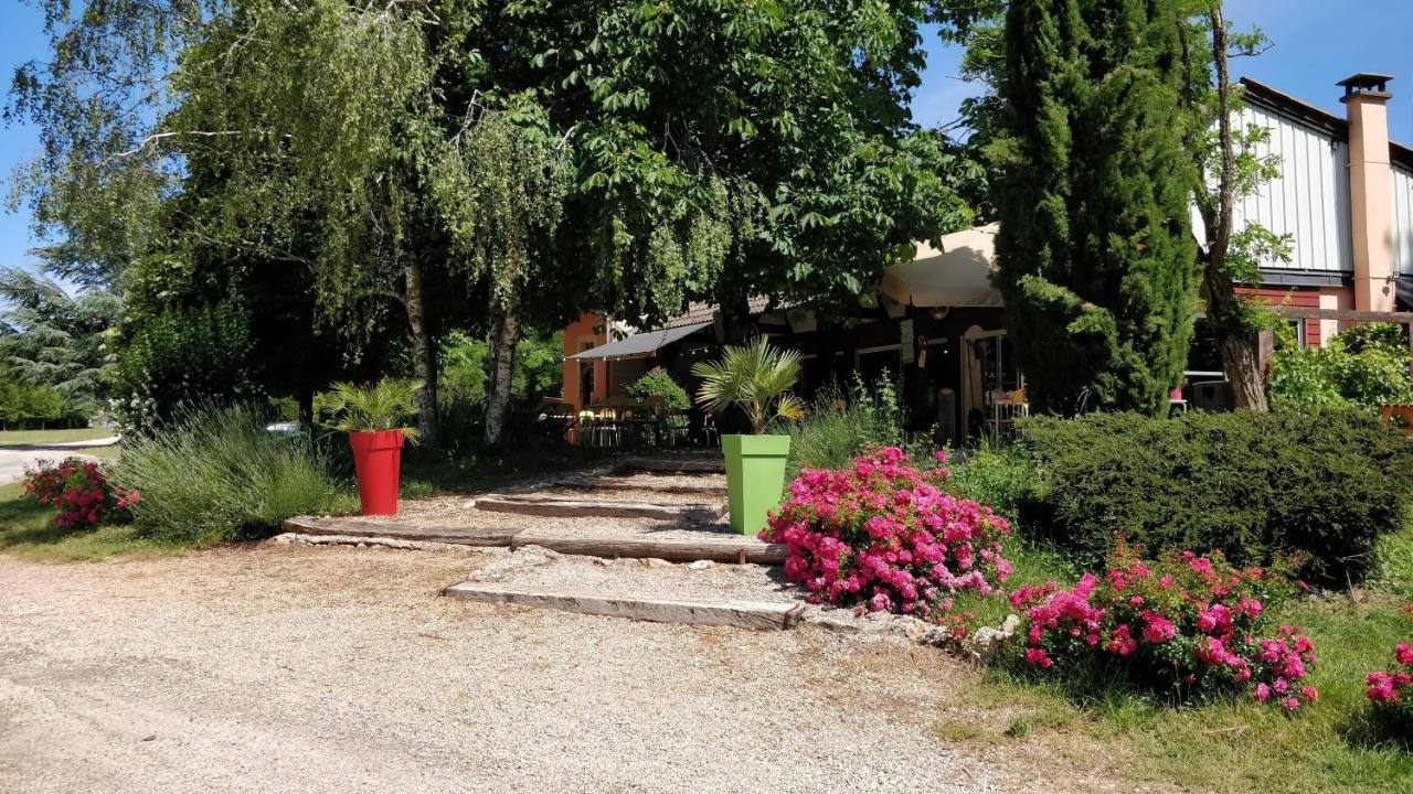 Camping Au Tour De L'Aveyron LʼHospitalet-du-Larzac Zewnętrze zdjęcie