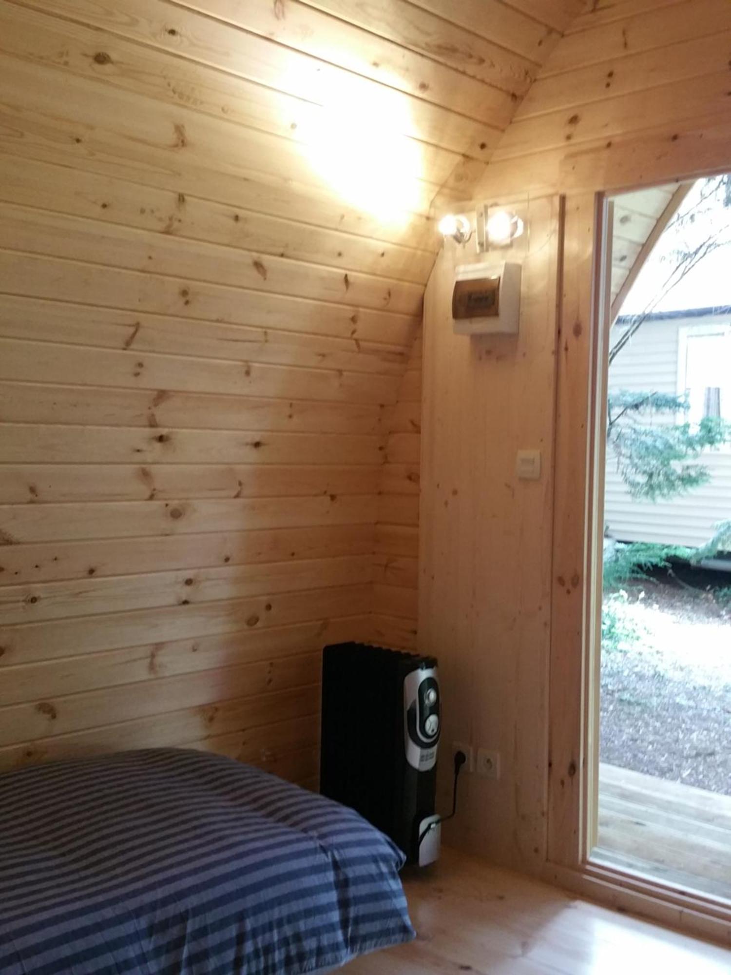 Camping Au Tour De L'Aveyron LʼHospitalet-du-Larzac Pokój zdjęcie